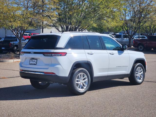 2025 Jeep Grand Cherokee GRAND CHEROKEE LAREDO X 4X4 2025 Jeep Grand Cherokee GRAND CHEROKEE LAREDO X 4X4