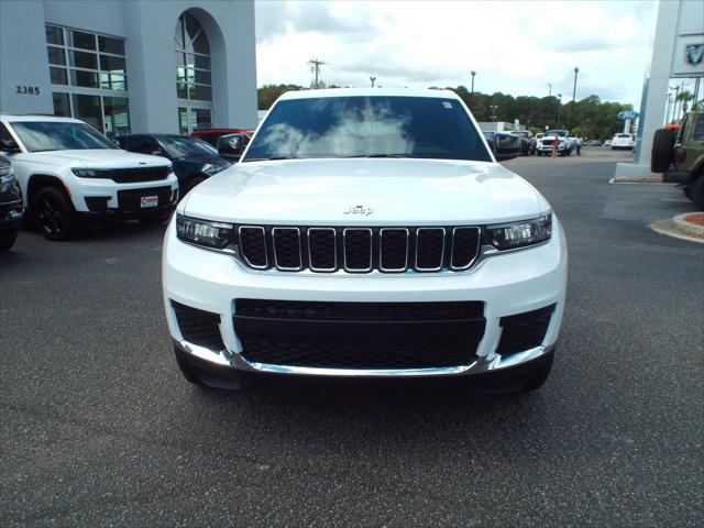 2025 Jeep Grand Cherokee GRAND CHEROKEE L LAREDO X 4X4