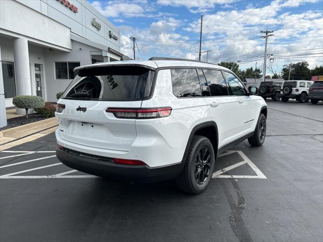 2025 Jeep Grand Cherokee GRAND CHEROKEE L ALTITUDE X 4X4