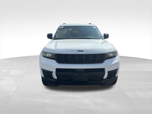 2025 Jeep Grand Cherokee GRAND CHEROKEE L ALTITUDE 4X4