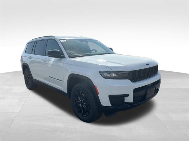 2025 Jeep Grand Cherokee GRAND CHEROKEE L ALTITUDE 4X4