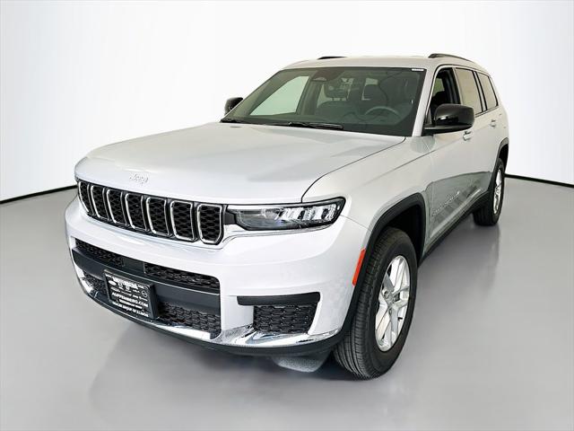 2025 Jeep Grand Cherokee GRAND CHEROKEE L LAREDO 4X4