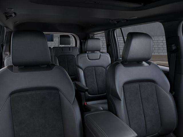2025 Jeep Grand Cherokee Unknown