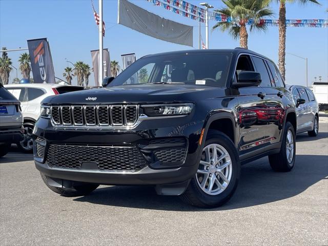 2025 Jeep Grand Cherokee GRAND CHEROKEE LAREDO X 4X2 2025 Jeep Grand Cherokee GRAND CHEROKEE LAREDO X 4X2