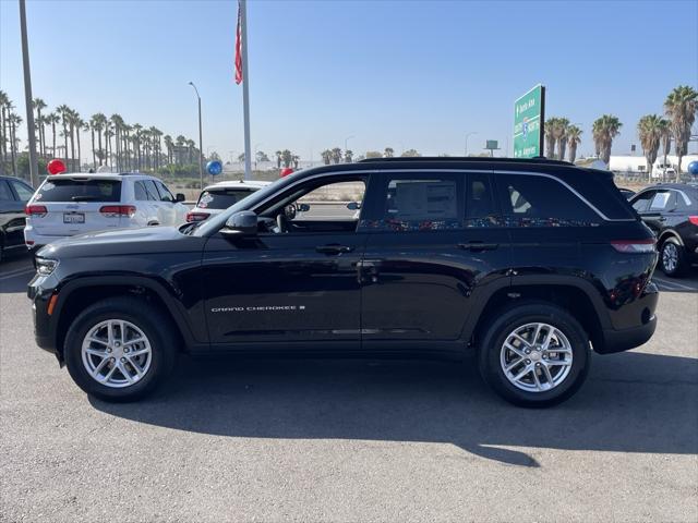 2025 Jeep Grand Cherokee GRAND CHEROKEE LAREDO X 4X2