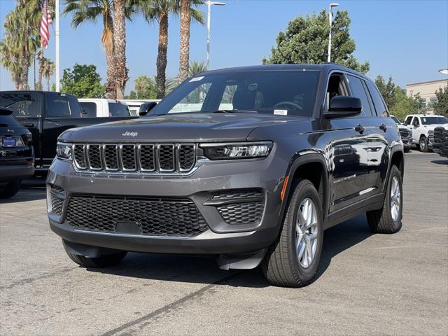 2025 Jeep Grand Cherokee GRAND CHEROKEE LAREDO X 4X2 2025 Jeep Grand Cherokee GRAND CHEROKEE LAREDO X 4X2
