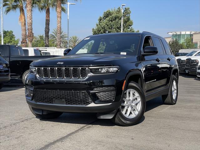 2025 Jeep Grand Cherokee GRAND CHEROKEE LAREDO X 4X2 2025 Jeep Grand Cherokee GRAND CHEROKEE LAREDO X 4X2