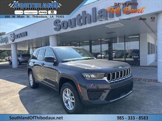 2025 Jeep Grand Cherokee GRAND CHEROKEE LAREDO X 4X4