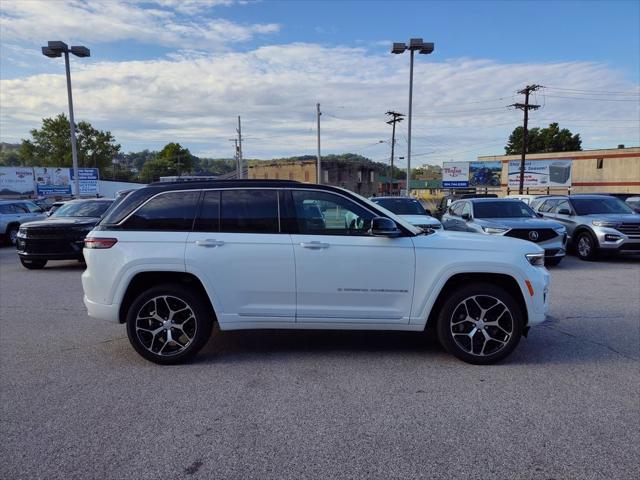 2025 Jeep Grand Cherokee GRAND CHEROKEE SUMMIT RESERVE 4X4 2025 Jeep Grand Cherokee GRAND CHEROKEE SUMMIT RESERVE 4X4