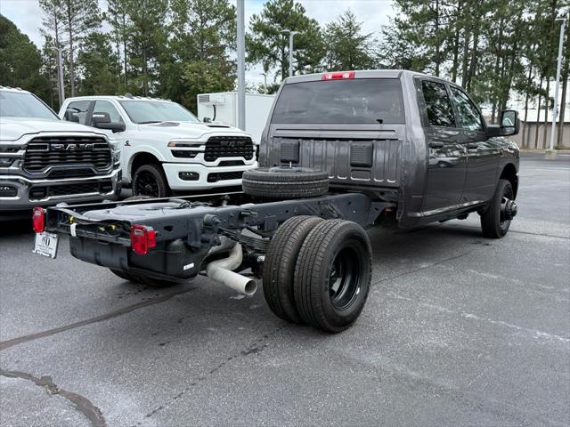 2026 RAM Ram 3500 Chassis Cab RAM 3500 TRADESMAN CREW CAB CHASSIS 4X4 60 CA 2026 RAM Ram 3500 Chassis Cab RAM 3500 TRADESMAN CREW CAB CHASSIS 4X4 60 CA