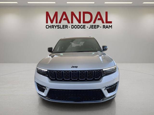 2025 Jeep Grand Cherokee GRAND CHEROKEE SUMMIT 4X4
