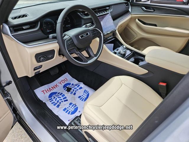 2025 Jeep Grand Cherokee GRAND CHEROKEE LIMITED 4X2