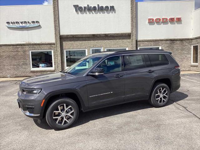 2025 Jeep Grand Cherokee GRAND CHEROKEE L LIMITED 4X4