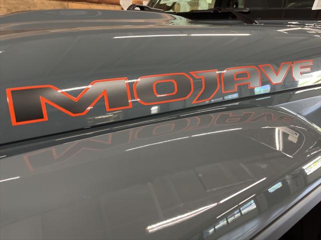 2025 Jeep Gladiator GLADIATOR MOJAVE X 4X4