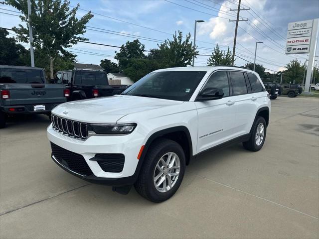 2025 Jeep Grand Cherokee GRAND CHEROKEE LAREDO X 4X2 2025 Jeep Grand Cherokee GRAND CHEROKEE LAREDO X 4X2