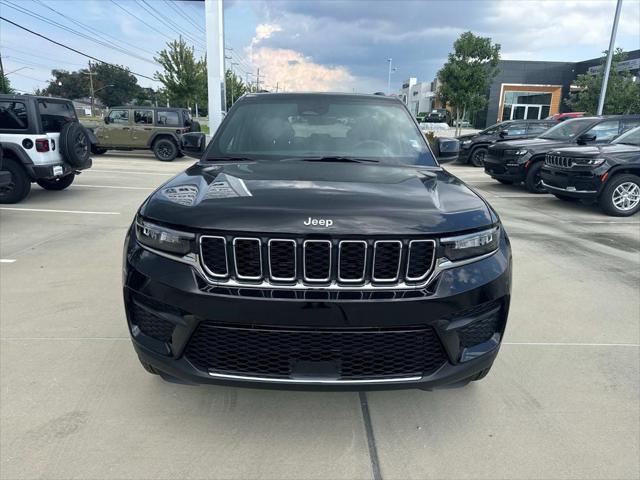 2025 Jeep Grand Cherokee GRAND CHEROKEE LAREDO X 4X2