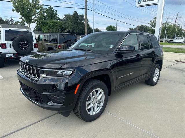 2025 Jeep Grand Cherokee GRAND CHEROKEE LAREDO X 4X2