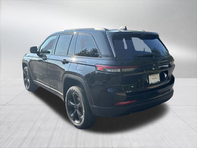 2025 Jeep Grand Cherokee Limited 4x2