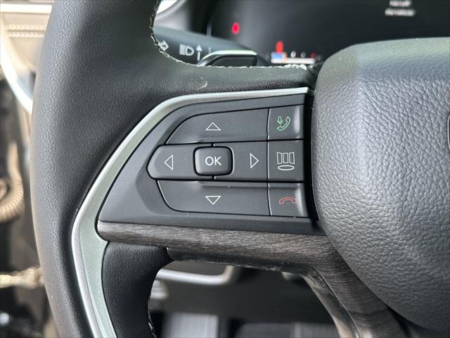 2025 Jeep Grand Cherokee Limited 4x2