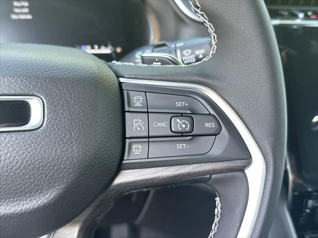 2025 Jeep Grand Cherokee Limited 4x2