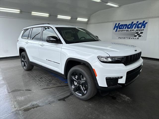 2025 Jeep Grand Cherokee GRAND CHEROKEE L LIMITED 4X4