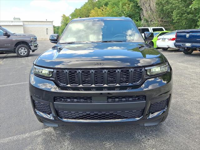 2025 Jeep Grand Cherokee GRAND CHEROKEE L ALTITUDE 4X4