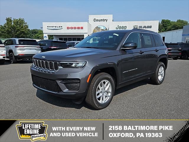 2025 Jeep Grand Cherokee GRAND CHEROKEE LAREDO X 4X4