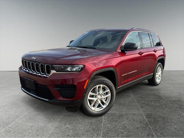 2025 Jeep Grand Cherokee GRAND CHEROKEE LAREDO X 4X4