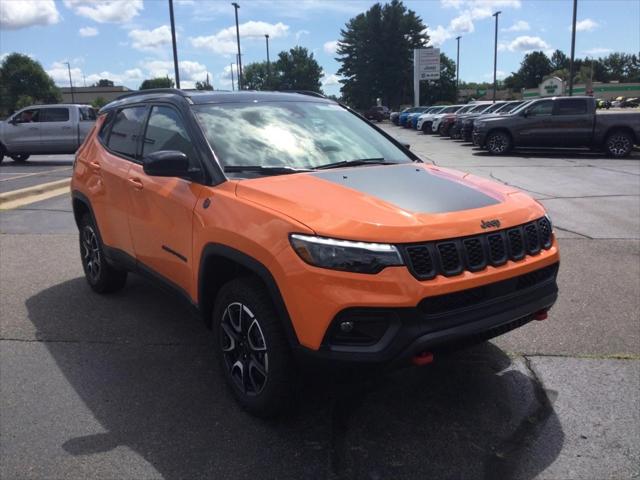 2025 Jeep Compass COMPASS TRAILHAWK 4X4