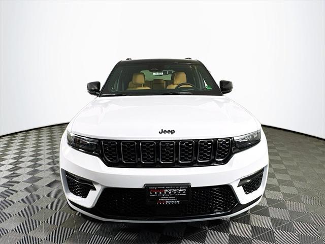 2025 Jeep Grand Cherokee GRAND CHEROKEE SUMMIT RESERVE 4X4