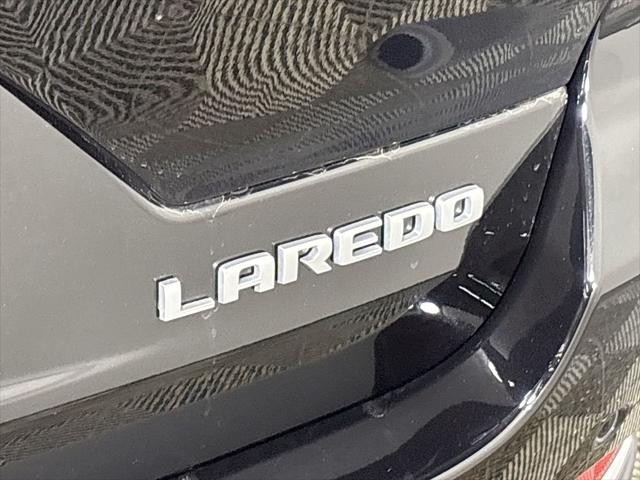 2025 Jeep Grand Cherokee Laredo 4x4