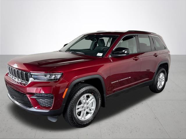 2025 Jeep Grand Cherokee GRAND CHEROKEE LAREDO 4X4