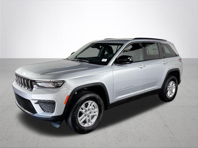 2025 Jeep Grand Cherokee GRAND CHEROKEE LAREDO 4X4 2025 Jeep Grand Cherokee GRAND CHEROKEE LAREDO 4X4