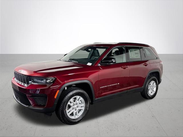 2025 Jeep Grand Cherokee GRAND CHEROKEE LAREDO 4X4 2025 Jeep Grand Cherokee GRAND CHEROKEE LAREDO 4X4