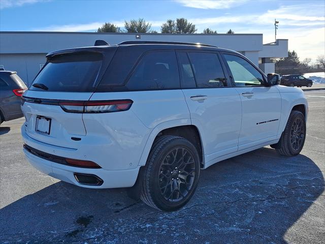 2025 Jeep Grand Cherokee GRAND CHEROKEE SUMMIT RESERVE 4X4