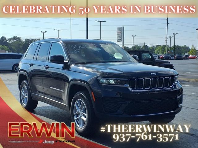 2025 Jeep Grand Cherokee GRAND CHEROKEE LAREDO X 4X4