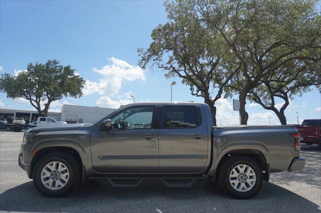 2022 Nissan Frontier Crew Cab SV 4x2