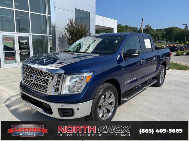 2019 Nissan TITAN SV