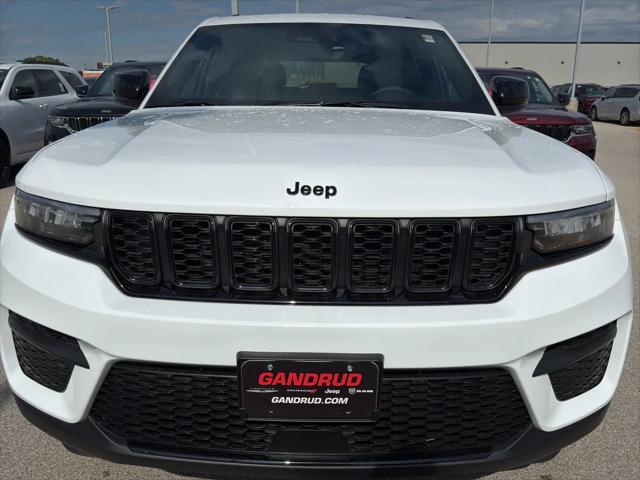 2025 Jeep Grand Cherokee Altitude X 4x4