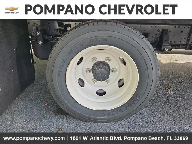 2025 Chevrolet 5500 5500 XG LCF Gas