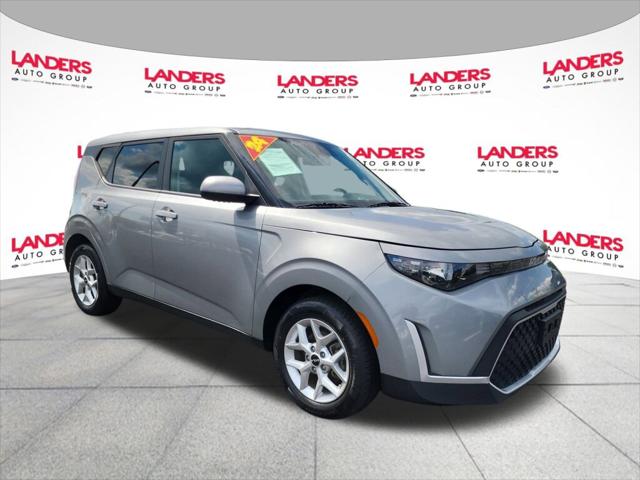 2024 Kia Soul LX