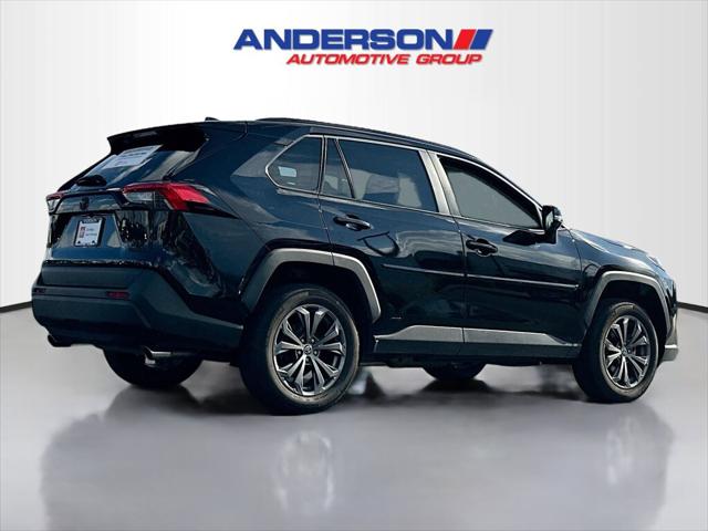 2022 Toyota RAV4 Hybrid XLE Premium