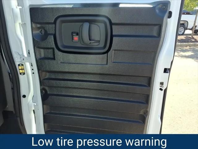 2025 Chevrolet Express Cargo Van RWD 2500 Regular Wheelbase WT