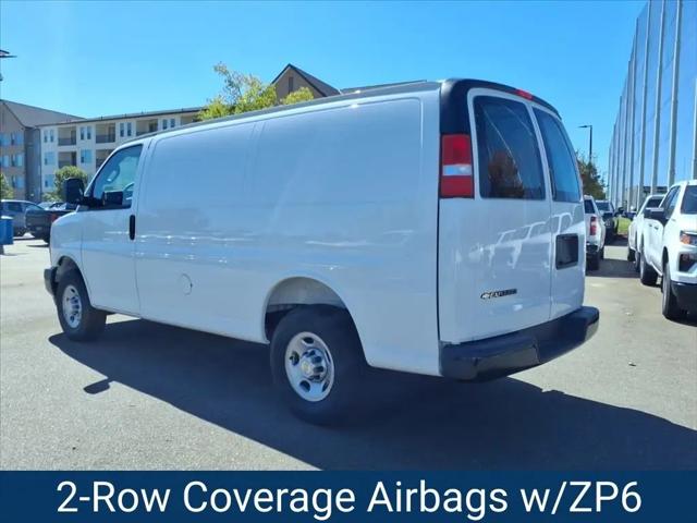 2025 Chevrolet Express Cargo Van RWD 2500 Regular Wheelbase WT