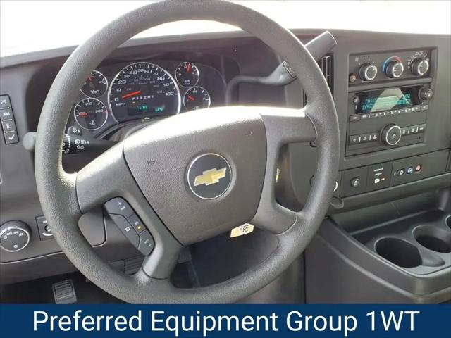 2025 Chevrolet Express Cargo Van RWD 2500 Regular Wheelbase WT