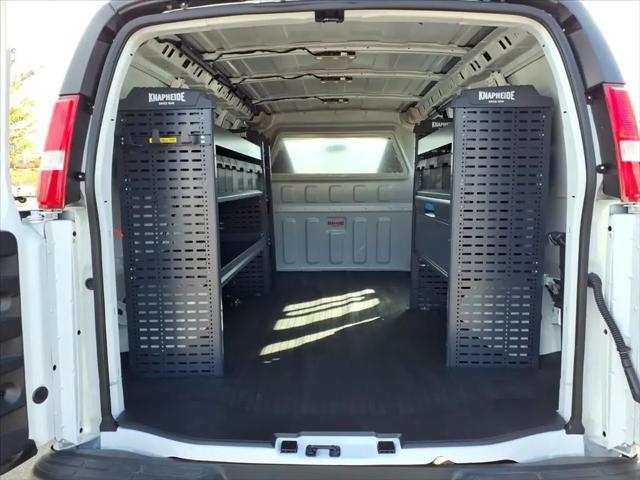 2025 Chevrolet Express Cargo Van RWD 2500 Regular Wheelbase WT