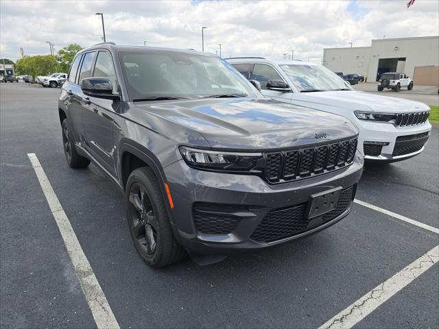 2023 Jeep Grand Cherokee Altitude 4x4