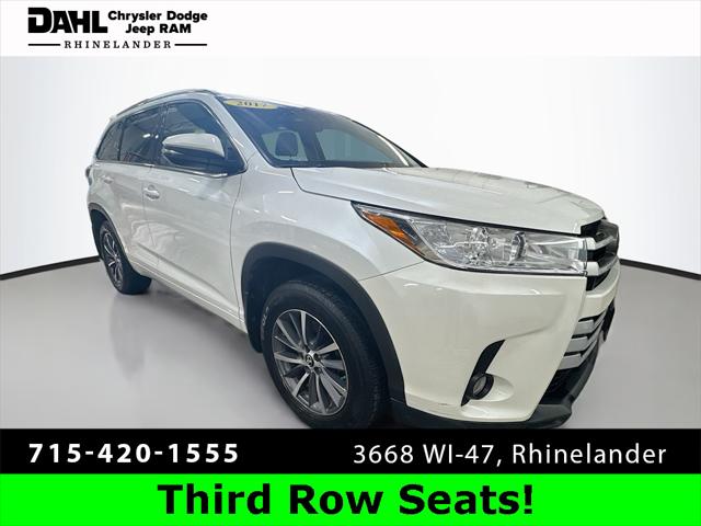 2017 Toyota Highlander SE