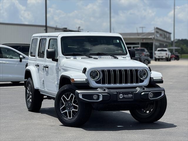 2024 Jeep Wrangler 4-Door Sahara 4x4