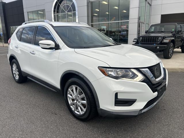 2017 Nissan Rogue SV 2017 Nissan Rogue SV